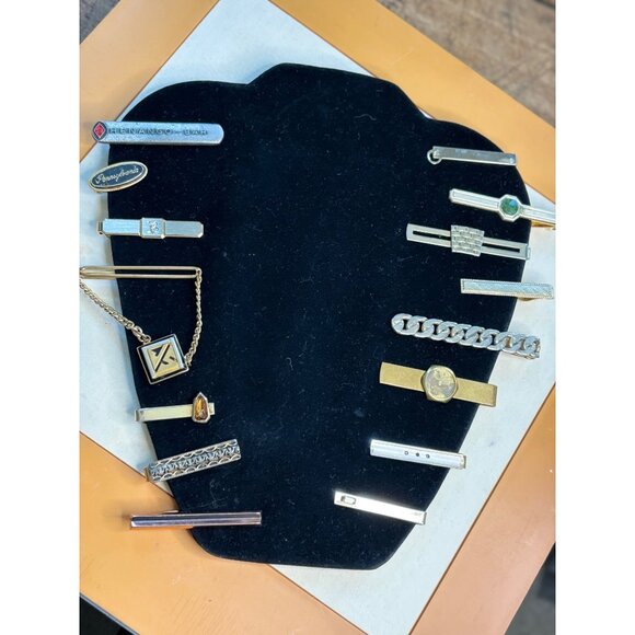 Vintage Mens Tie Clips & Chain Assortment - Picture 16 of 16